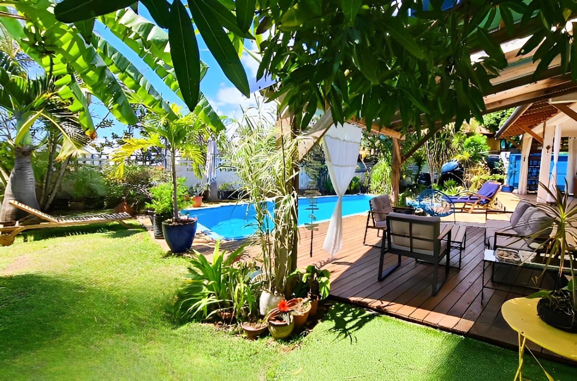 Ti Case Fleurie * Piscine * Jardin Tropical Сен-Лё Экстерьер фото